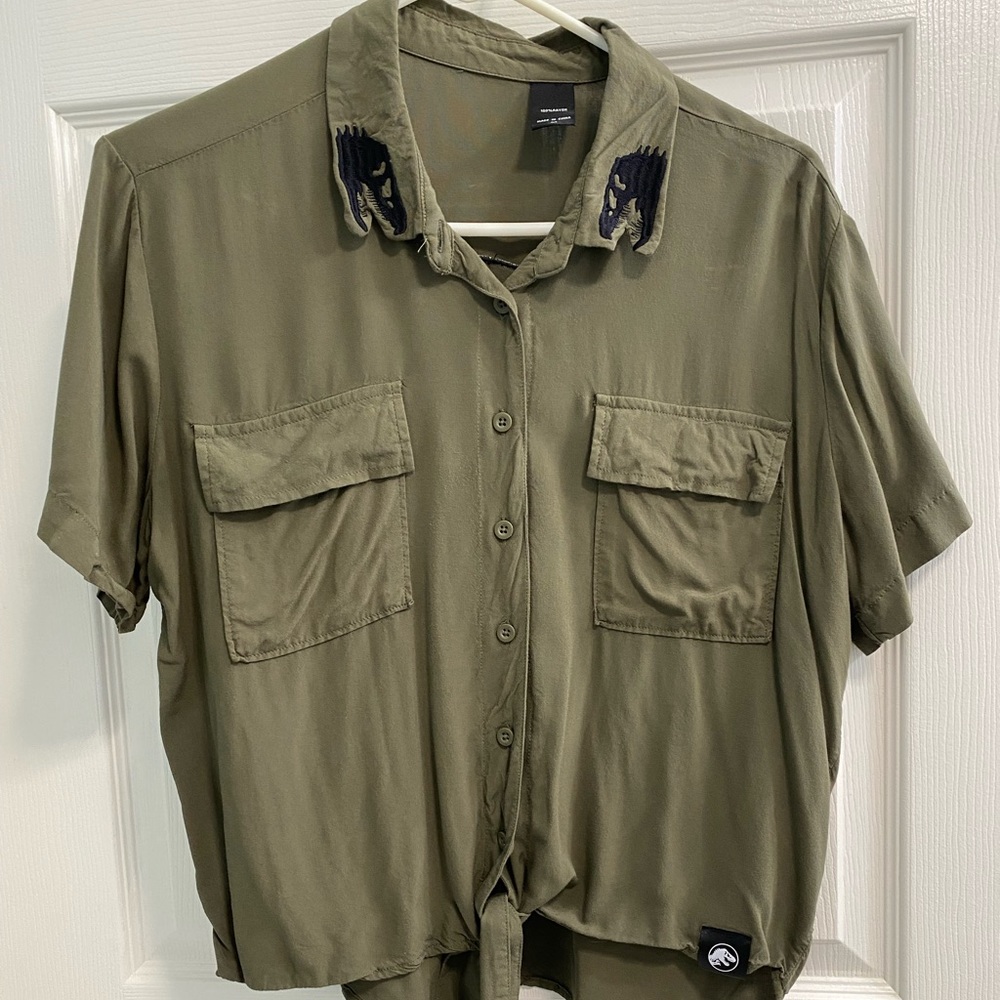 Boxlunch Jurassic Park button up